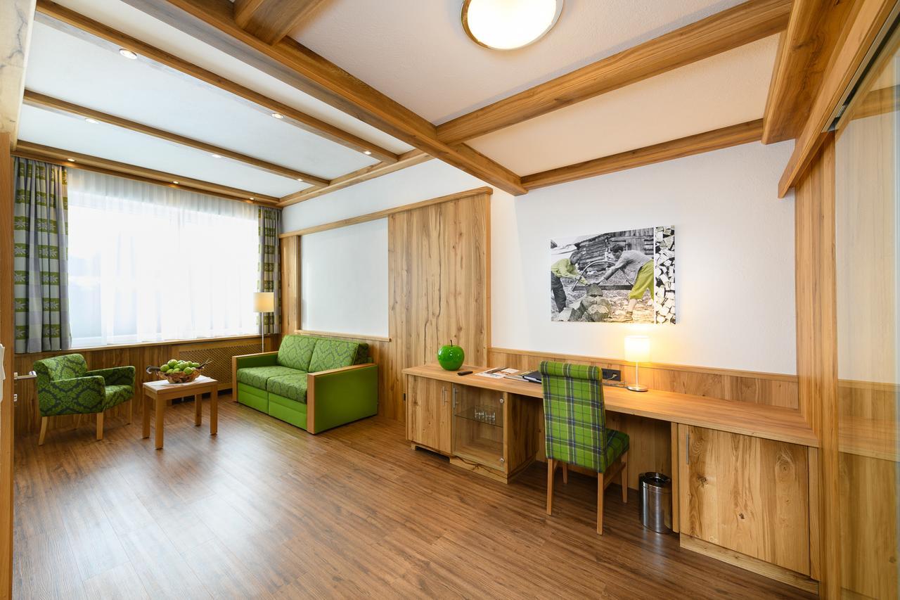 Wellnesshotel Schoenruh - Adults Only Seefeld in Tirol Buitenkant foto